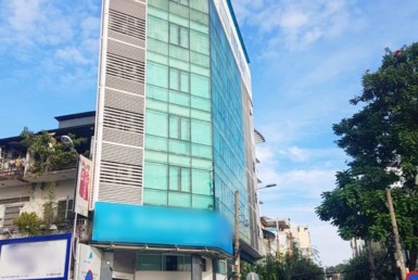 Nhà đường Trần Hưng Đạo quận 5 4.3x23m