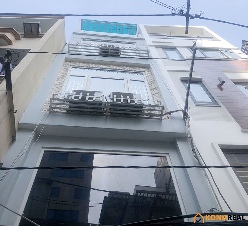 Nhà đường Nguyễn Thiện Thuật quận 3 3.05x6.8m