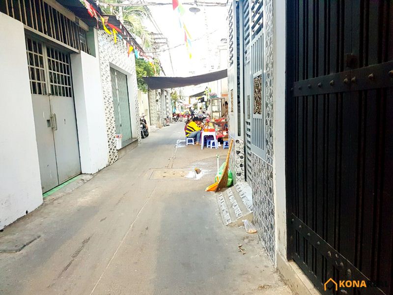 Nhà đường Đoàn Văn Bơ quận 4 3.25x21m