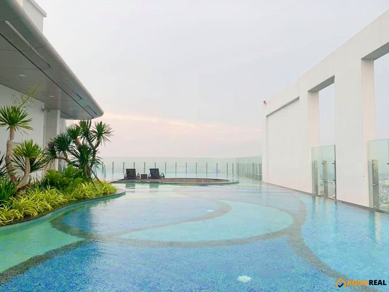 View hồ bơi chung cư Newton Residence quận Phú Nhuận